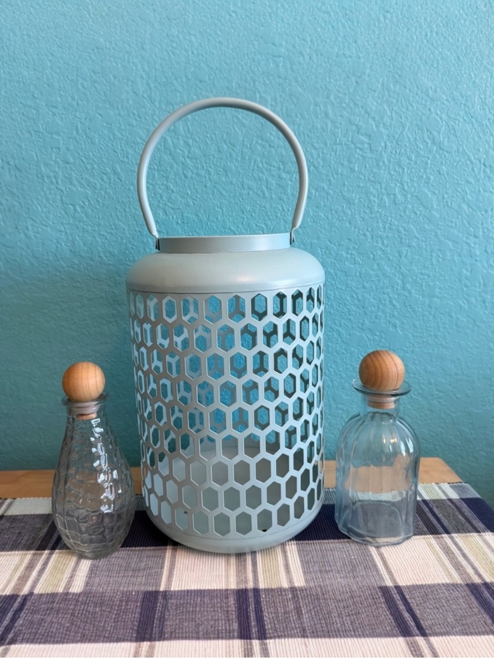 Modern Home Décor Set of 3 Lantern & Glass Bottle Vase Decor Coastal Farmhouse